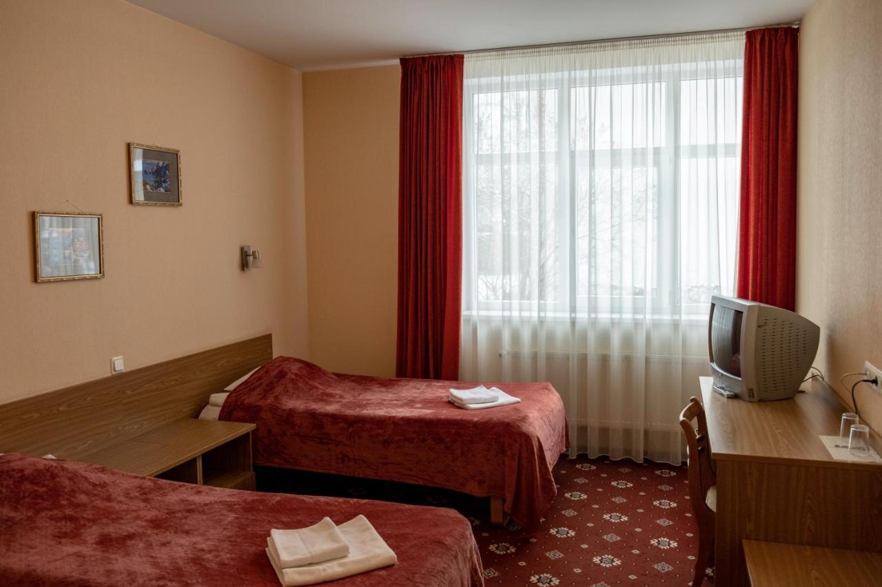 Hotel Annabella à Riga Extérieur photo