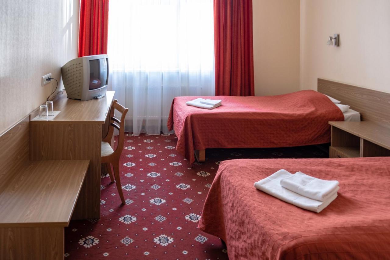 Hotel Annabella à Riga Extérieur photo