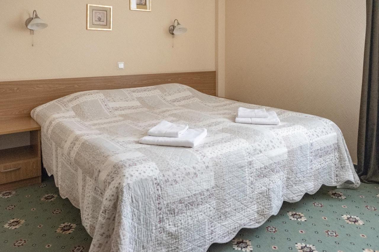Hotel Annabella à Riga Extérieur photo